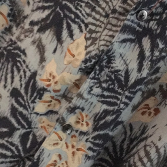 Paradise Men’s Vintage Blue tropical Button Down Silk. Size L - Picture 3 of 5